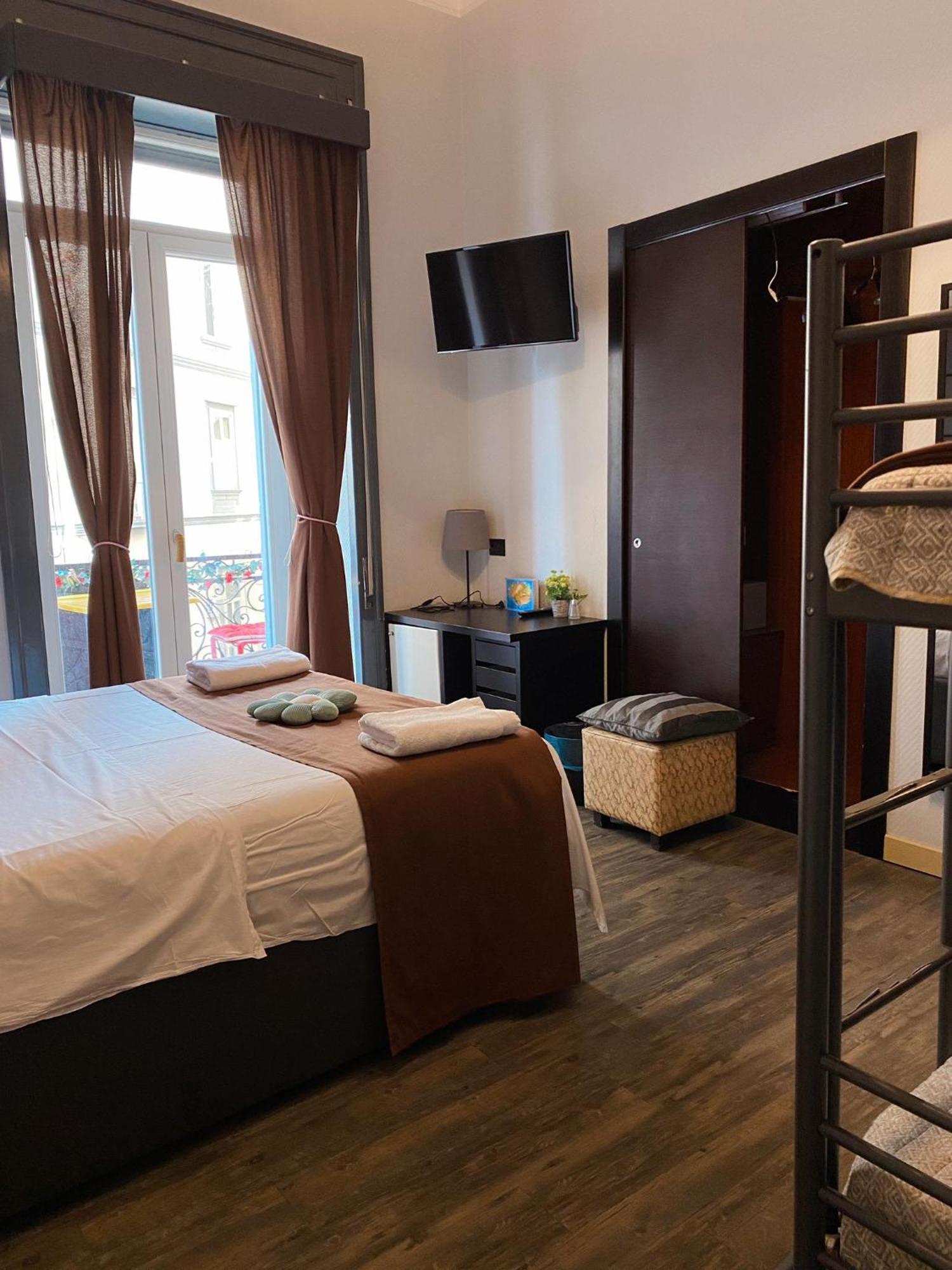 Dolce Vita Rooms Napoli Dış mekan fotoğraf